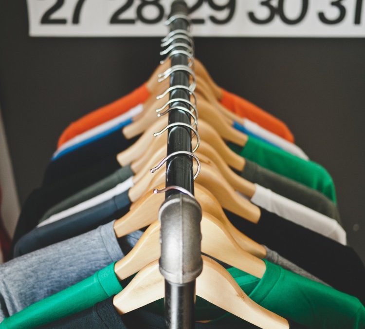 Public Domain Images – Clothes Hanger T-Shirt Store Colors Numbers