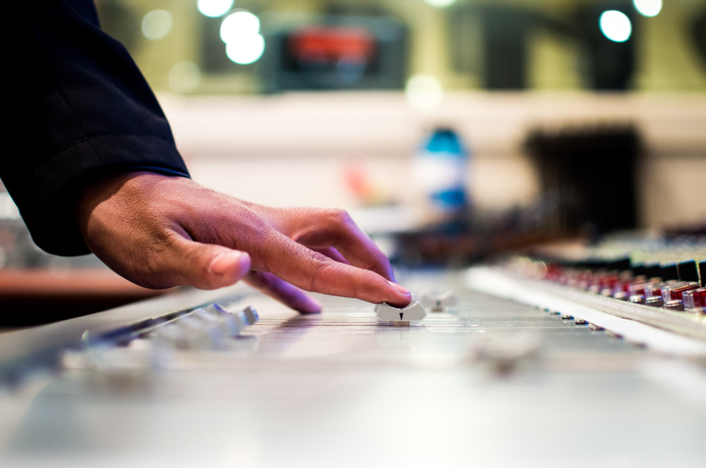 Public Domain Images – .com – Hand Sound Board Mixing Studio DJ Volume Knobs
